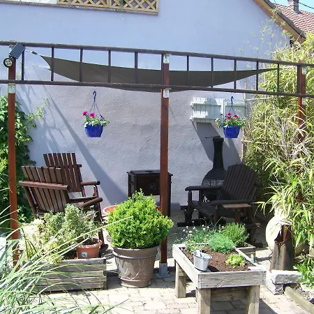 C' 1 Comble Holiday home *